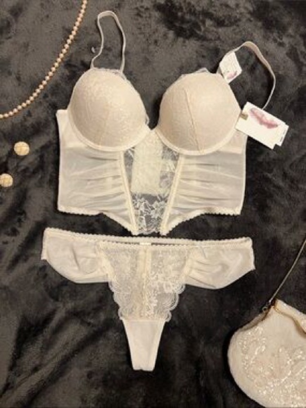 Jessica Simpson Lace Longline Bra - Cream